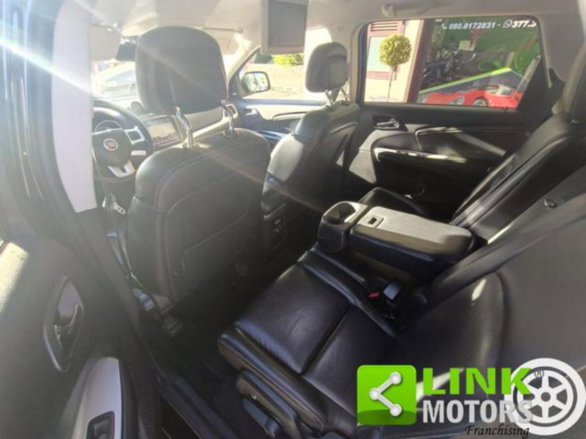 Fiat Freemont 2.0 Multijet 170 CV Black Code (16)