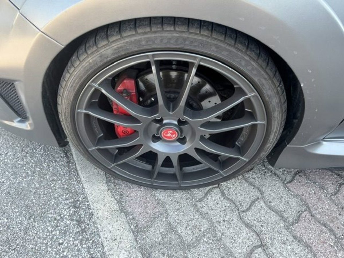 Abarth 695 695 1.4 Turbo T-Jet 190 CV Biposto (7)
