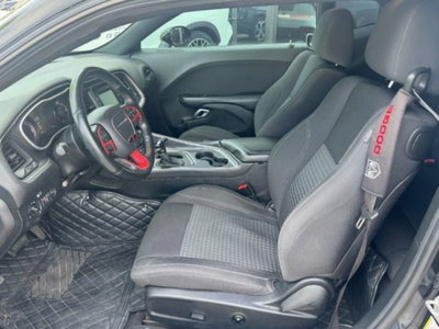 Dodge Challenger 3.6 V6 SXT awd 309cv at8 (10)