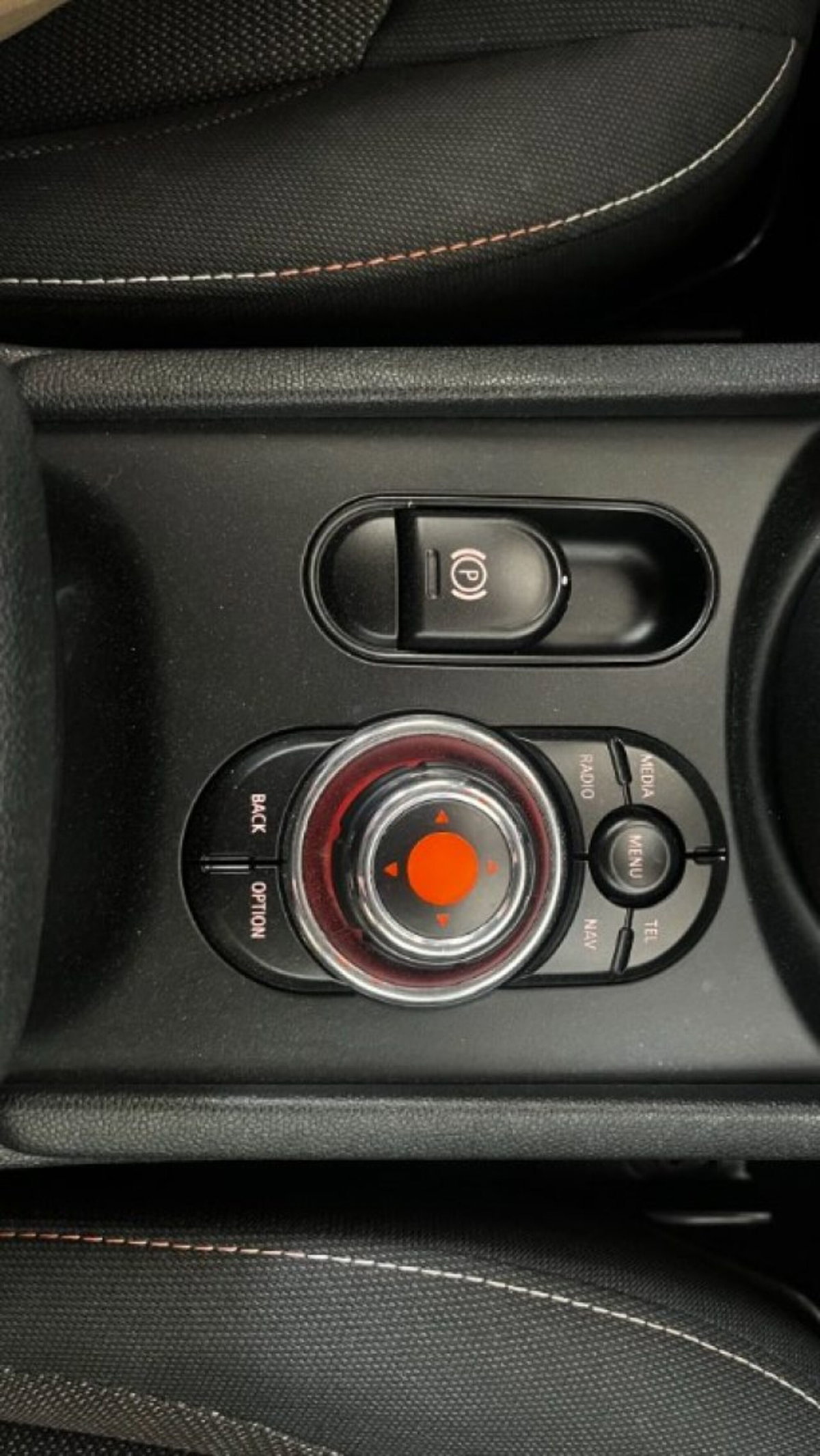 MINI Mini Clubman 1.5 One D Business Clubman (15)