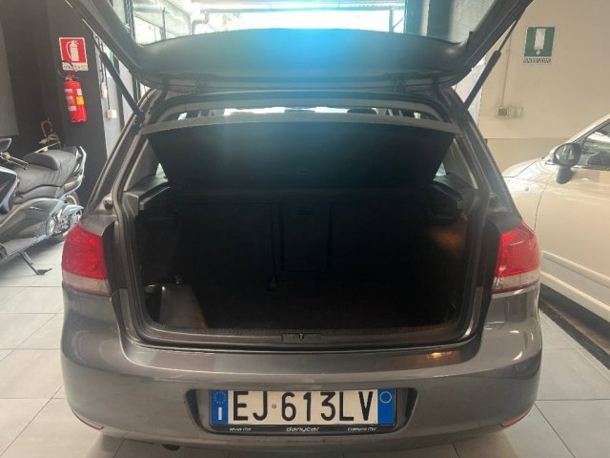 Volkswagen Golf 1.2 TSI 105 CV 5p. Trendline BlueMotion Technology (9)