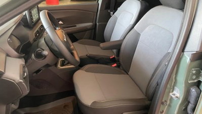 Dacia Jogger Jogger 1.0 TCe GPL 100 CV 7 posti Extreme (4)