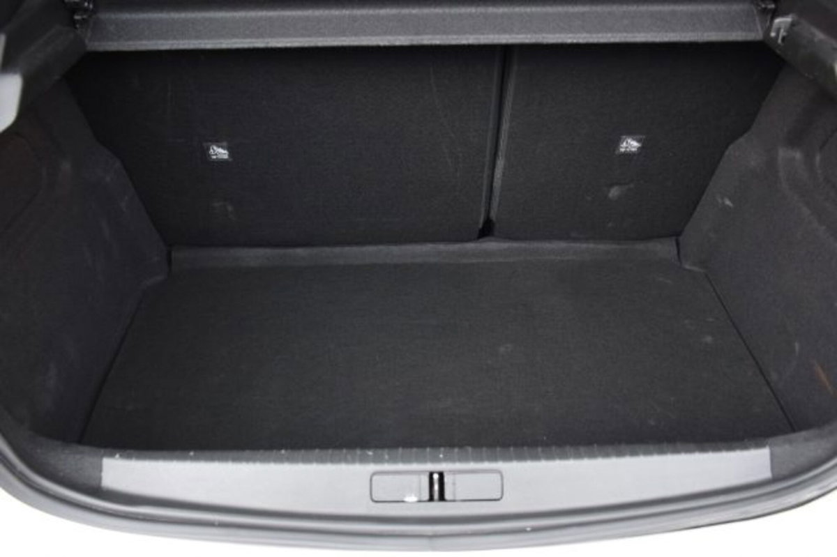 Opel Corsa 1.2 100 CV Edition (15)