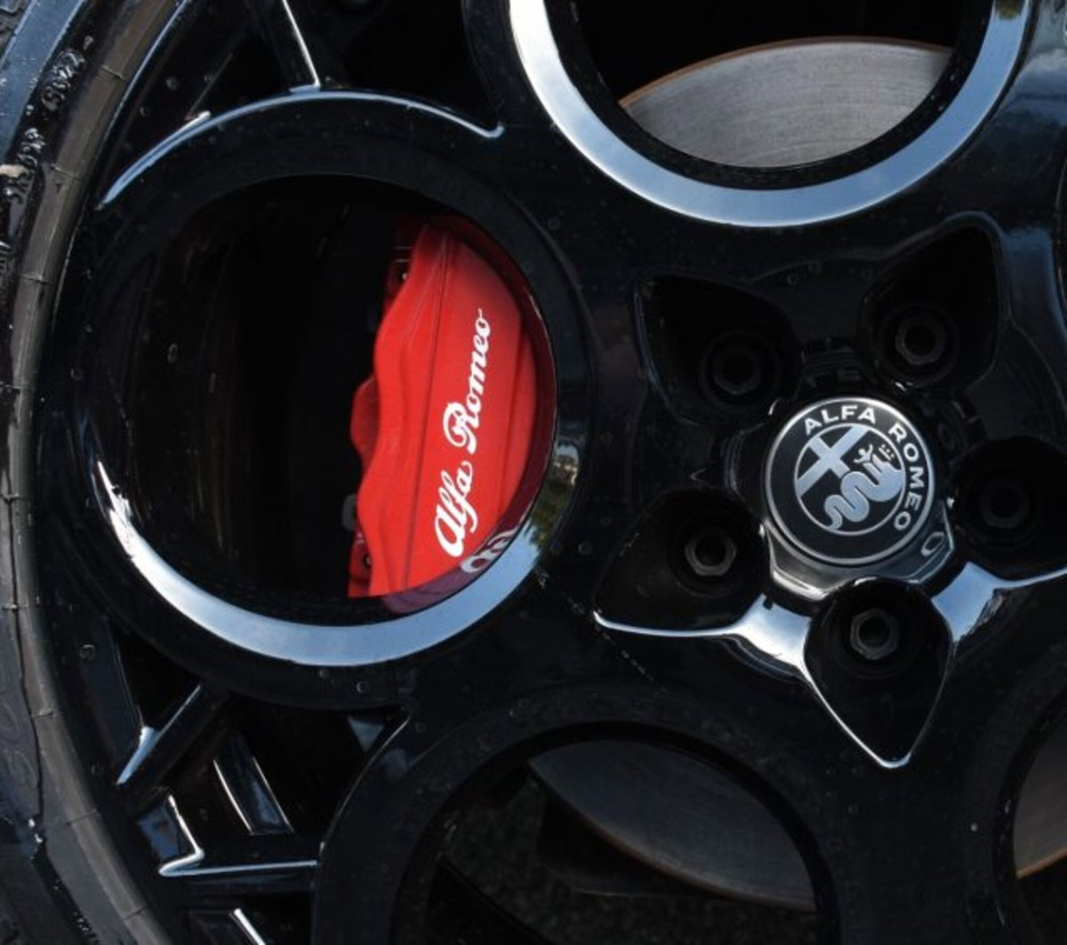 Alfa Romeo Tonale 1.3 phev Veloce Q4 280cv at6 (5)