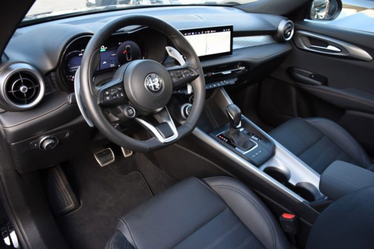 Alfa Romeo Tonale 1.3 phev Veloce Q4 280cv at6 (6)