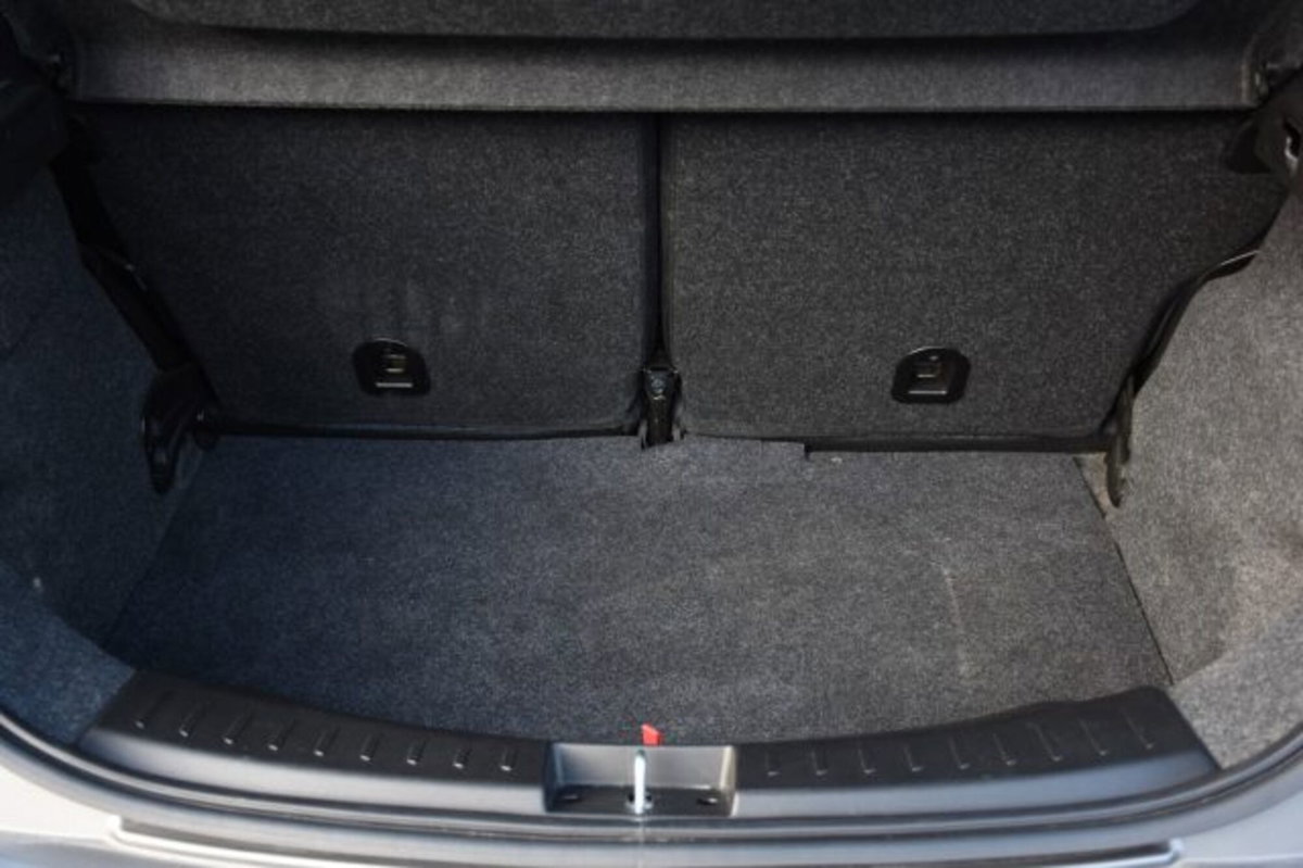 Lancia Ypsilon 1.0 FireFly 5 porte S&S Hybrid Gold Plus (15)