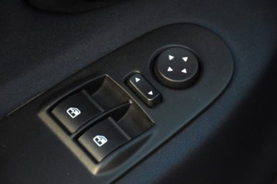Lancia Ypsilon 1.0 FireFly 5 porte S&S Hybrid Gold Plus (17)