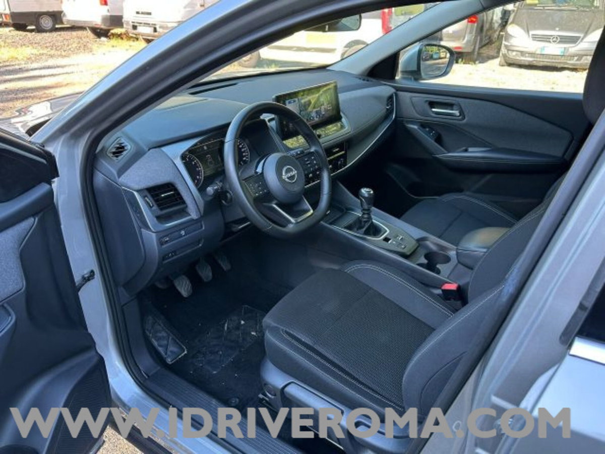 Nissan Qashqai 1.3 mhev Acenta 2wd 140cv (10)