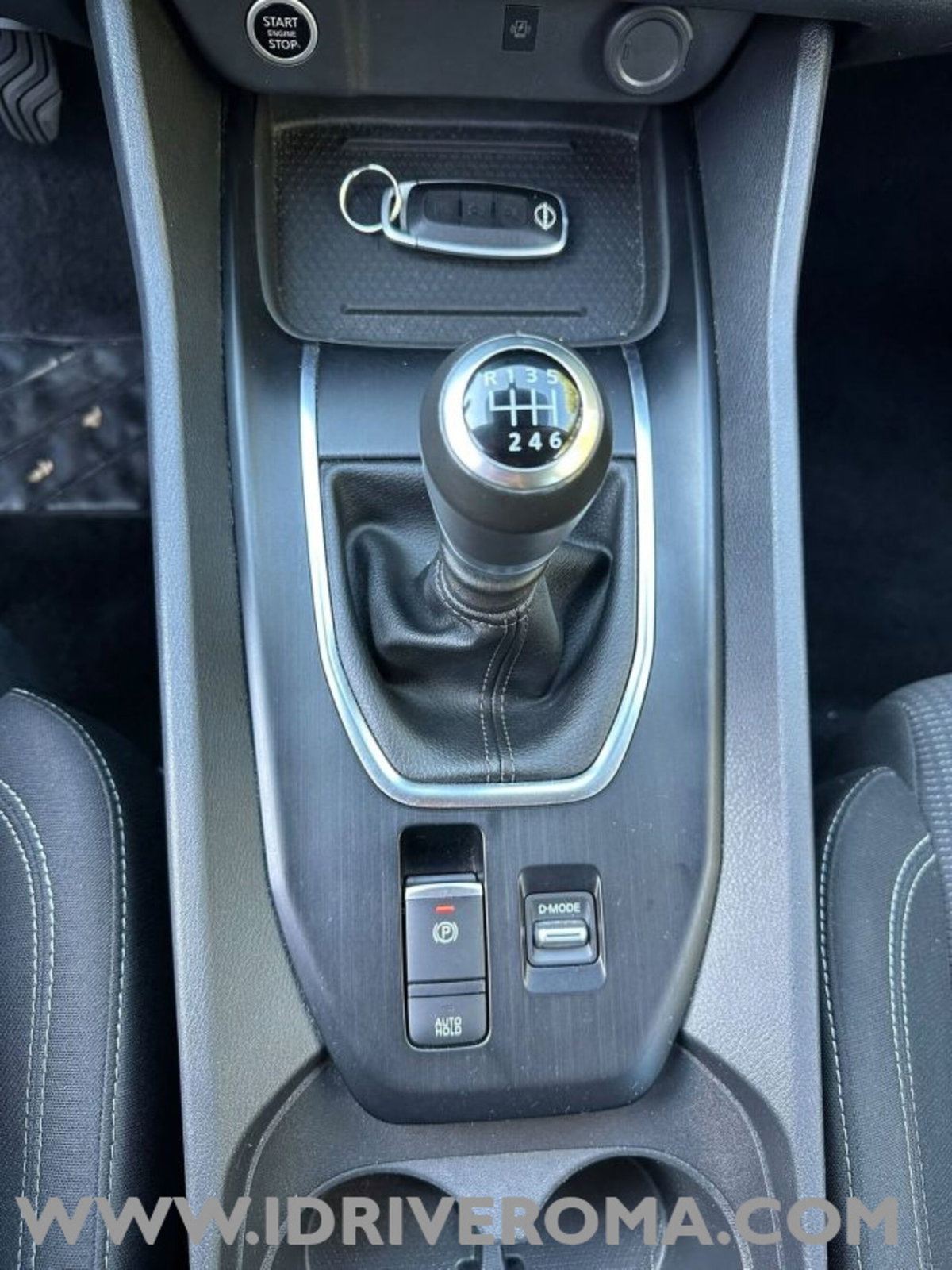 Nissan Qashqai 1.3 mhev Acenta 2wd 140cv (14)