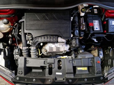 Jeep Avenger 1.2 turbo Summit fwd 100cv (15)