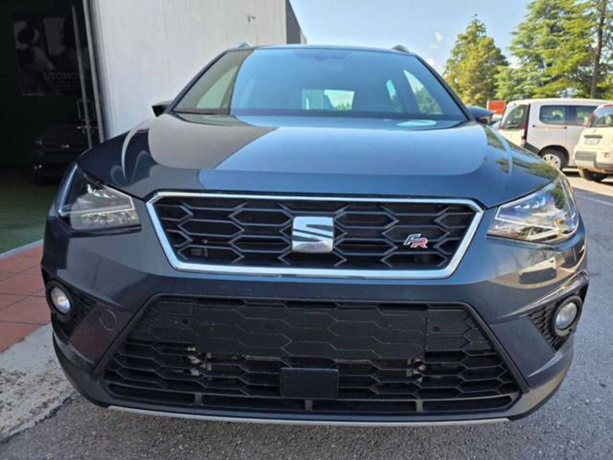 SEAT Arona 1.0 TGI FR (2)