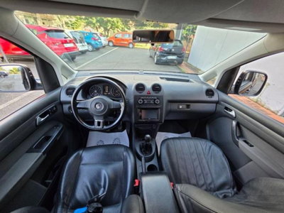 Volkswagen Caddy 2.0 Ecofuel 5p. Highline Maxi (11)