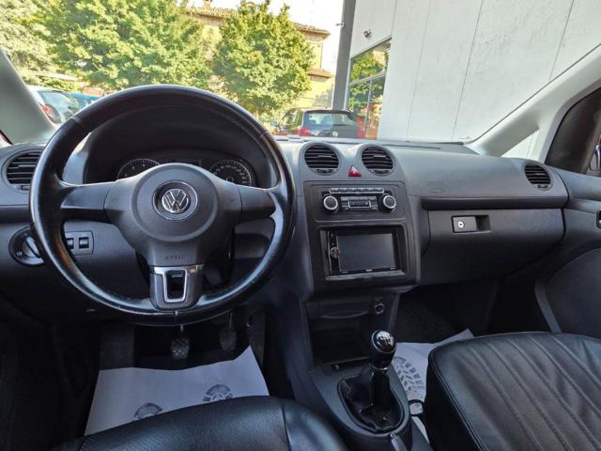 Volkswagen Caddy 2.0 Ecofuel 5p. Highline Maxi (16)