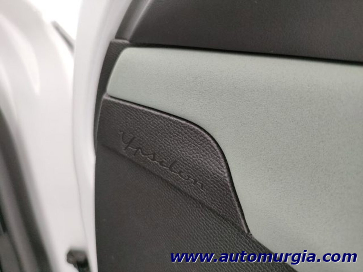 Lancia Ypsilon 1.2 100cv (10)