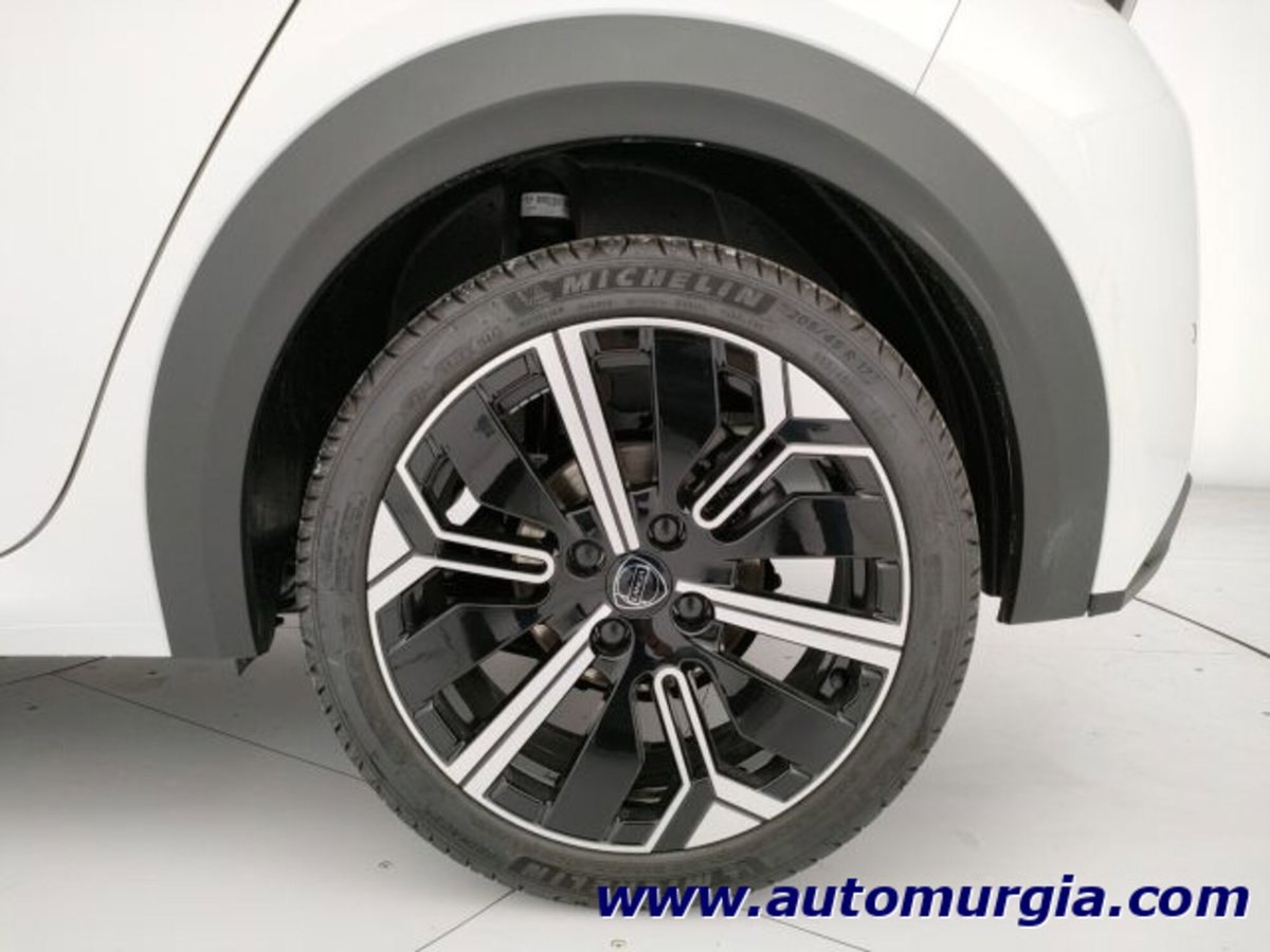 Lancia Ypsilon 1.2 100cv (14)