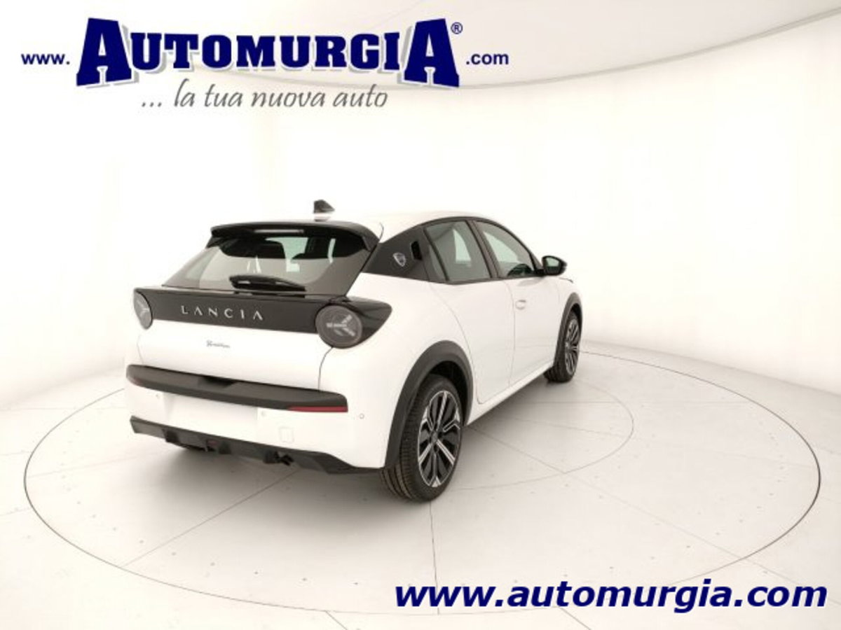 Lancia Ypsilon 1.2 100cv (4)