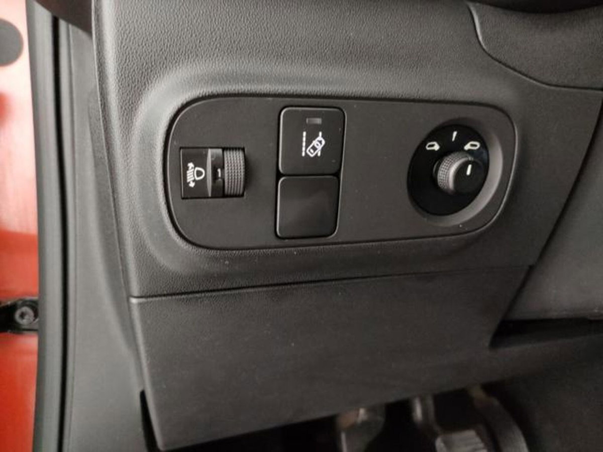Citroen C3 PureTech 82 Shine (6)
