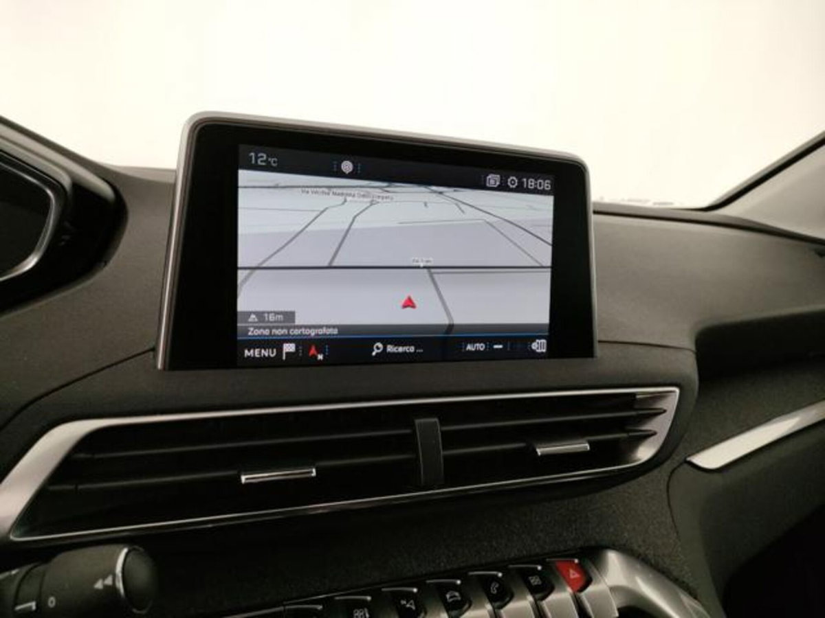 Peugeot 3008 BlueHDi 130 S&S EAT8 Allure Pack (12)