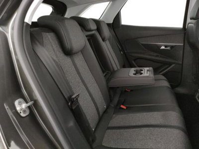 Peugeot 3008 BlueHDi 130 S&S EAT8 Allure Pack (14)