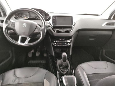 Peugeot 2008 Turbo 110 S&S Allure (8)