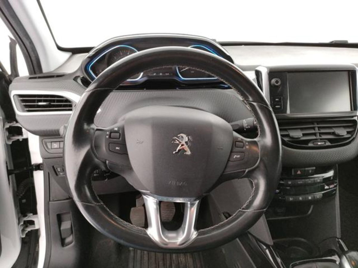 Peugeot 2008 Turbo 110 S&S Allure (9)