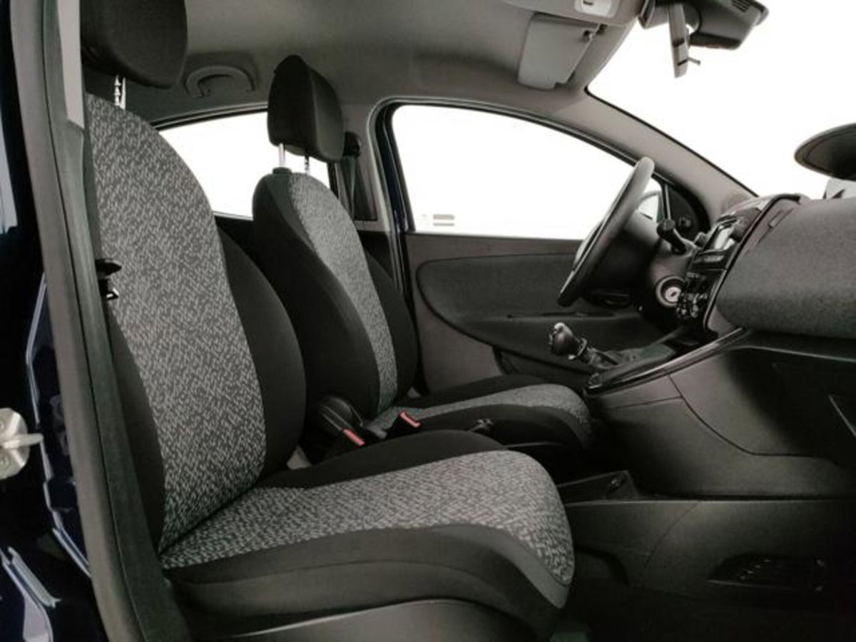 Lancia Ypsilon 1.0 FireFly 5 porte S&S Hybrid Ecochic Silver (6)