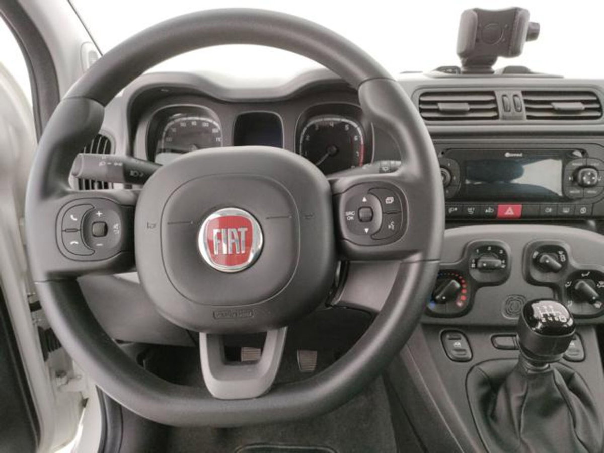 Fiat Panda 1.0 firefly hybrid s&s 70cv (8)