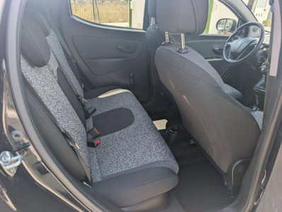 Lancia Ypsilon 1.2 69 CV 5 porte Elefantino Blu (12)