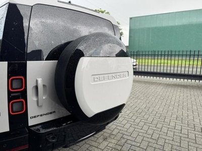 Land Rover Defender 110 3.0d mhev X-Dynamic HSE awd 350cv auto 7p.ti (17)