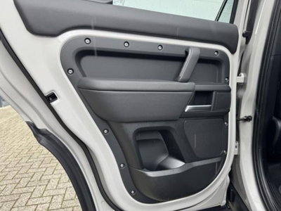 Land Rover Defender 110 3.0d mhev X-Dynamic HSE awd 350cv auto 7p.ti (18)
