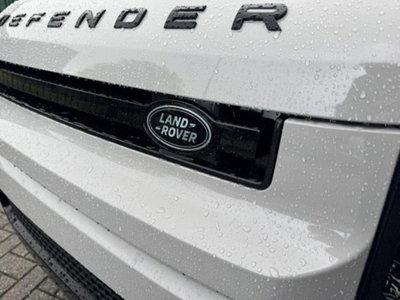 Land Rover Defender 110 3.0d mhev X-Dynamic HSE awd 350cv auto 7p.ti (8)