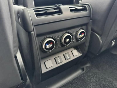 Land Rover Defender 110 3.0d mhev X-Dynamic HSE awd 350cv auto 7p.ti (9)