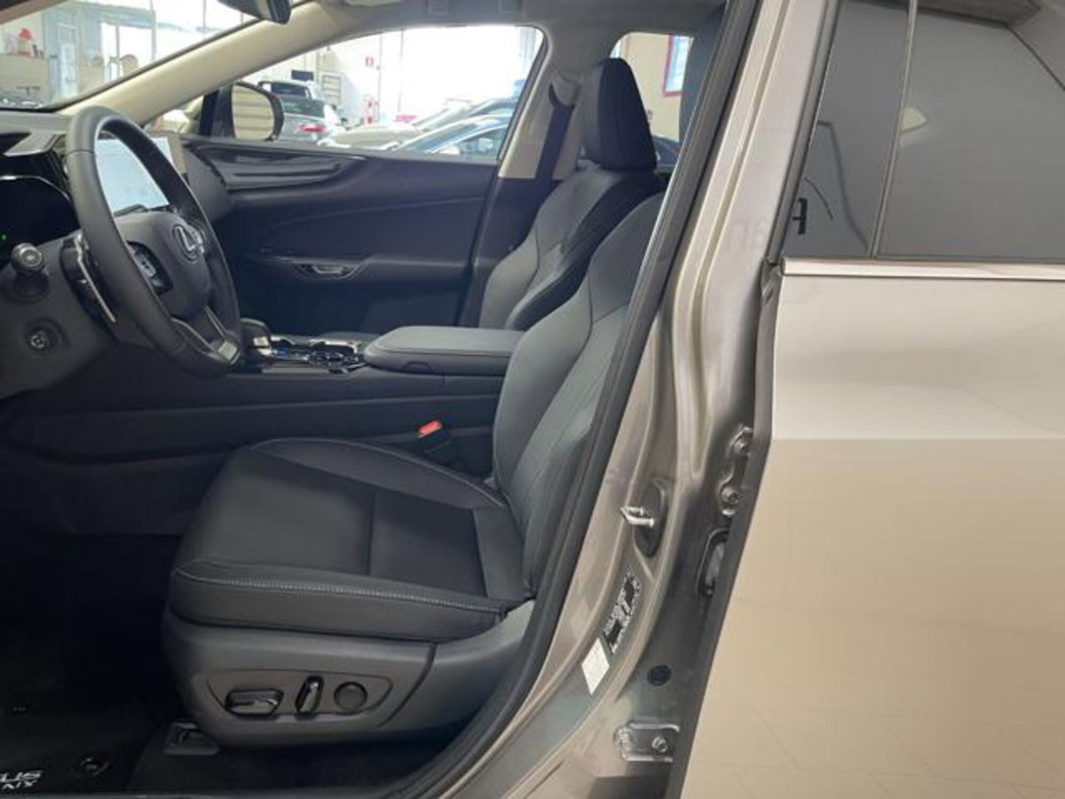 Lexus NX 350h 2.5 Luxury 4wd e-cvt (11)