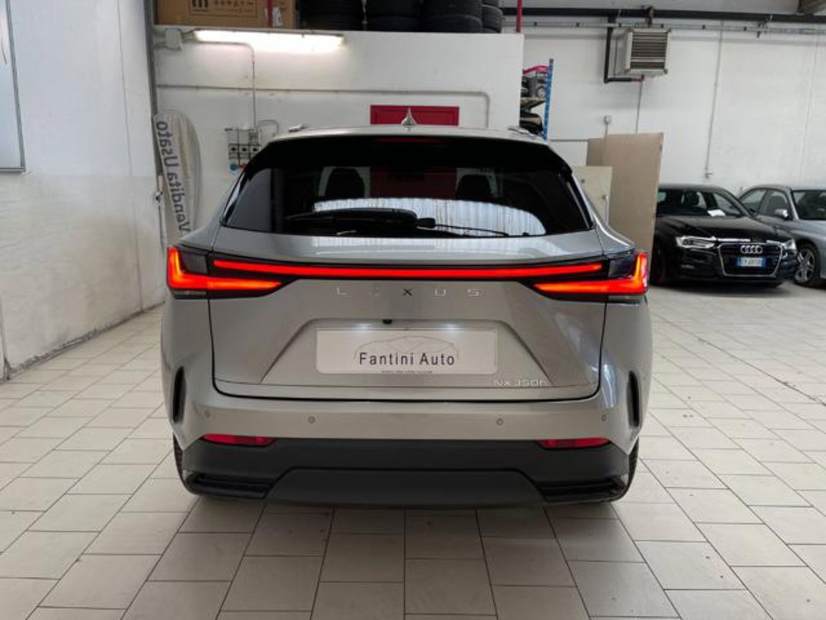 Lexus NX 350h 2.5 Luxury 4wd e-cvt (5)