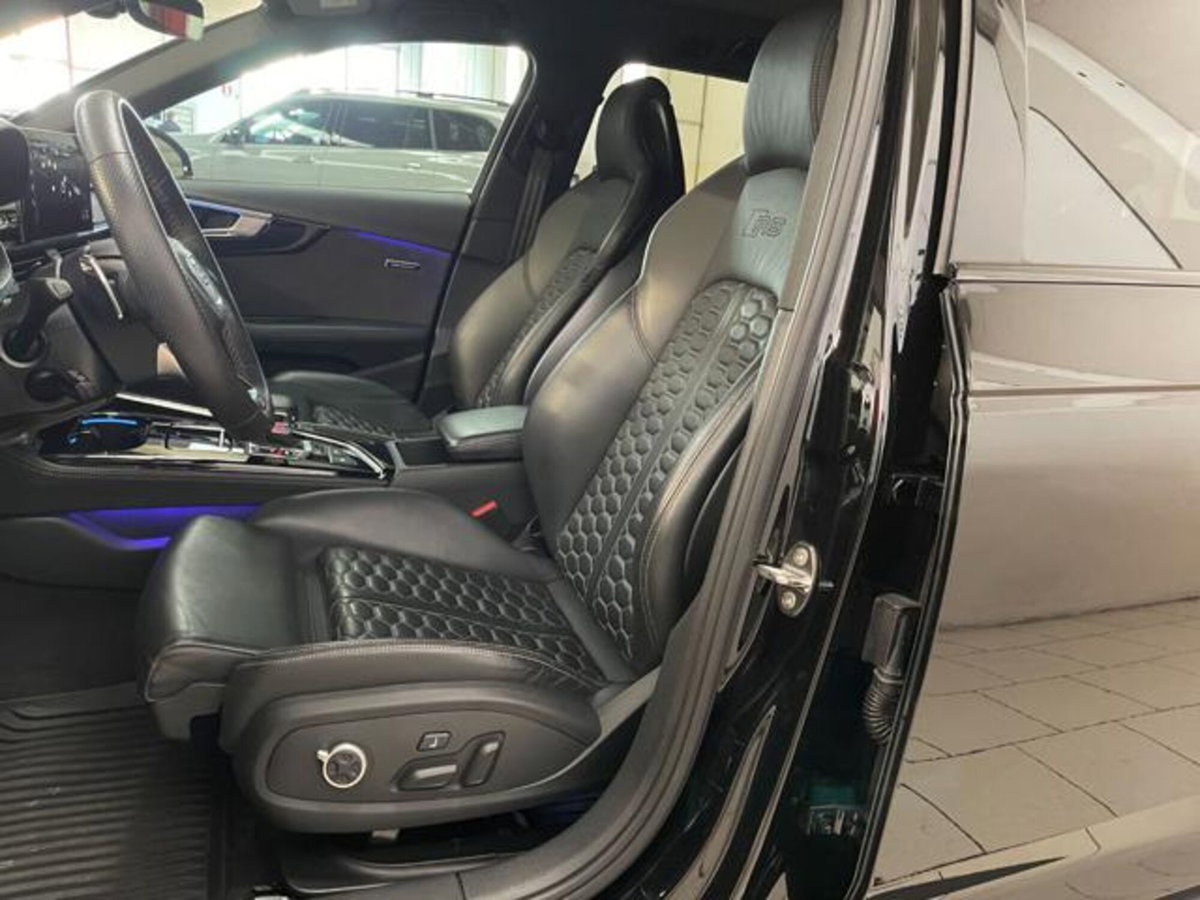 Audi RS 4 Avant 4 2.9 TFSI quattro tiptronic (12)