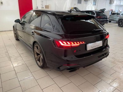 Audi RS 4 Avant 4 2.9 TFSI quattro tiptronic (5)
