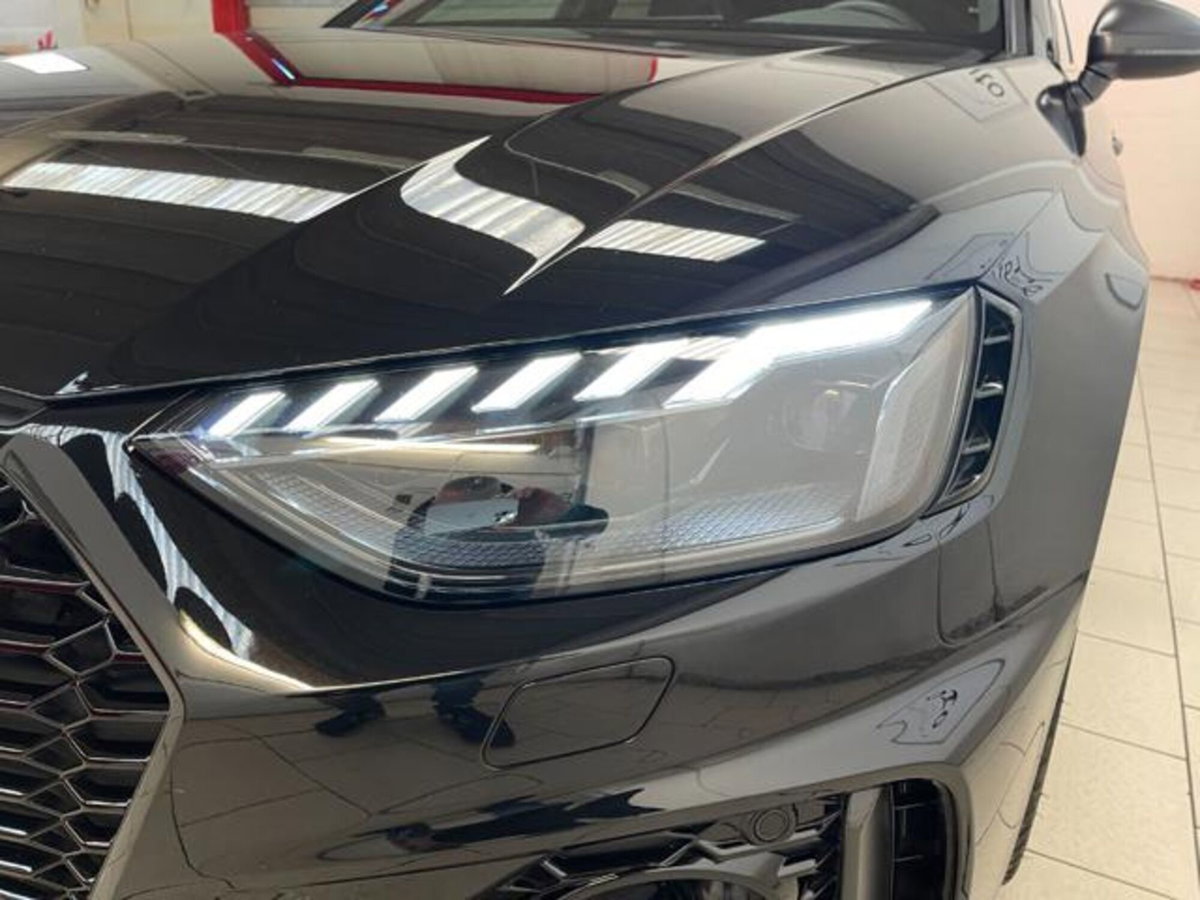 Audi RS 4 Avant 4 2.9 TFSI quattro tiptronic (8)