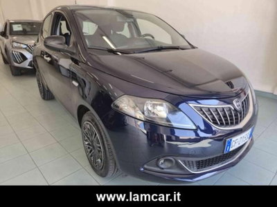 Lancia Ypsilon 1.0 FireFly 5 porte S&S Hybrid Ecochic Silver