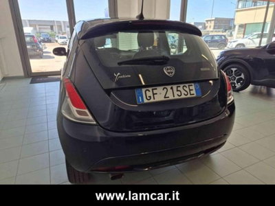Lancia Ypsilon 1.0 FireFly 5 porte S&S Hybrid Ecochic Silver (11)