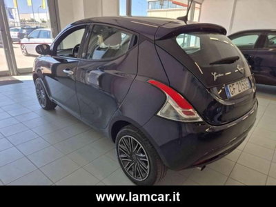 Lancia Ypsilon 1.0 FireFly 5 porte S&S Hybrid Ecochic Silver (8)