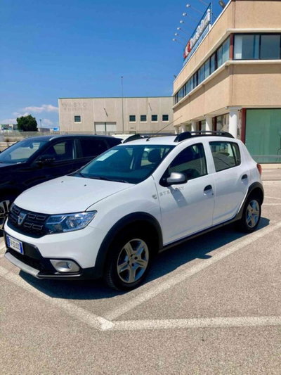 Dacia Sandero Stepway 1.5 Blue dCi 95 CV Comfort (2)