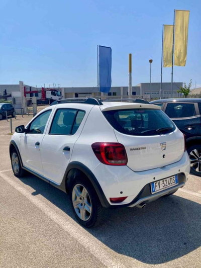 Dacia Sandero Stepway 1.5 Blue dCi 95 CV Comfort (3)