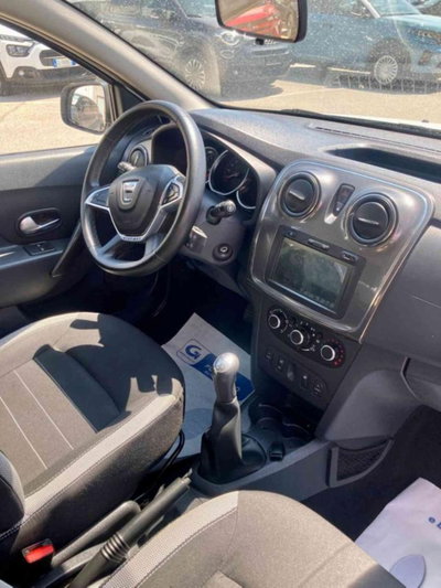 Dacia Sandero Stepway 1.5 Blue dCi 95 CV Comfort (7)