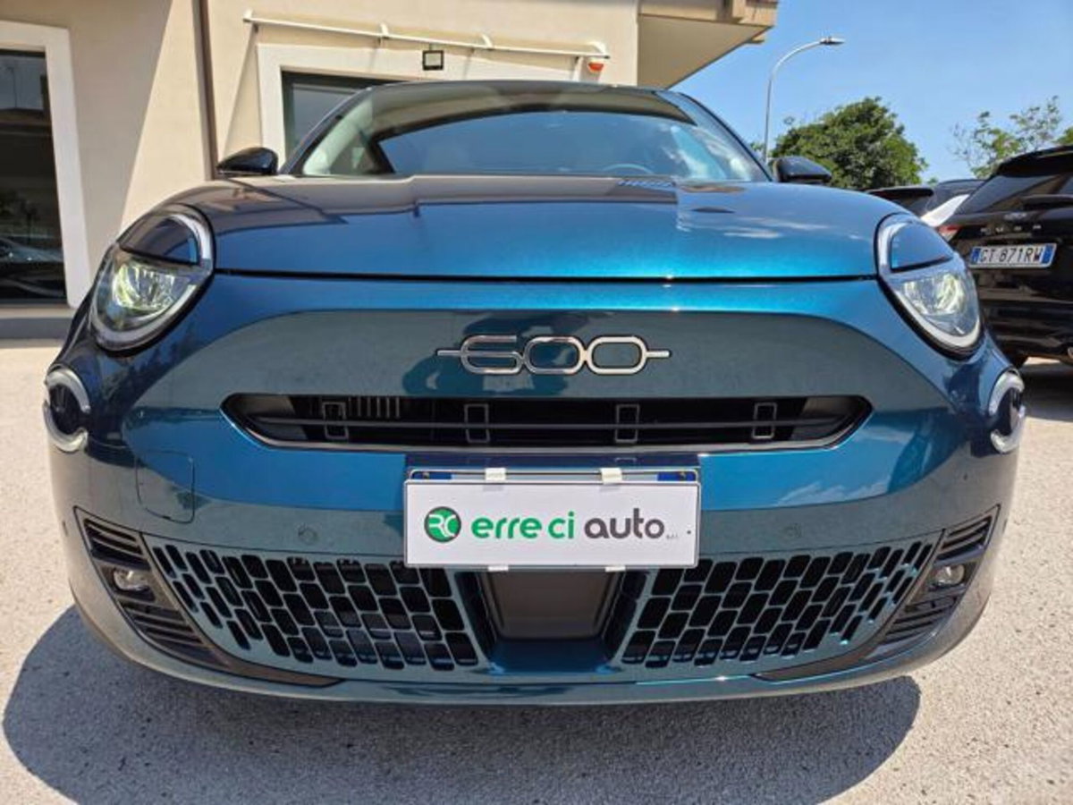 Fiat 600 1.2 hybrid La Prima II 145cv auto (7)