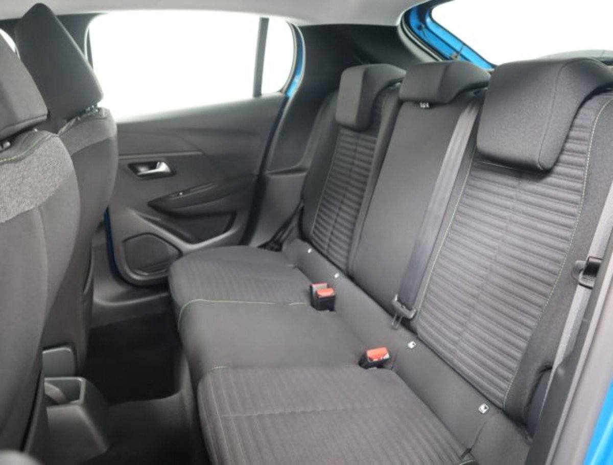 Peugeot 208 1.2 puretech Active s&s 100cv (10)