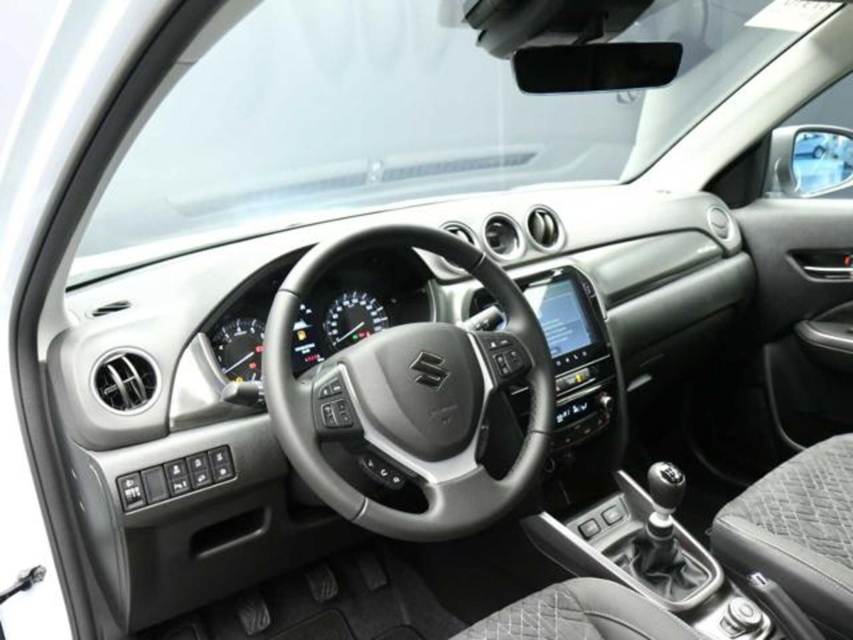 Suzuki Vitara 1.4 Boosterjet 4WD AllGrip Top (6)