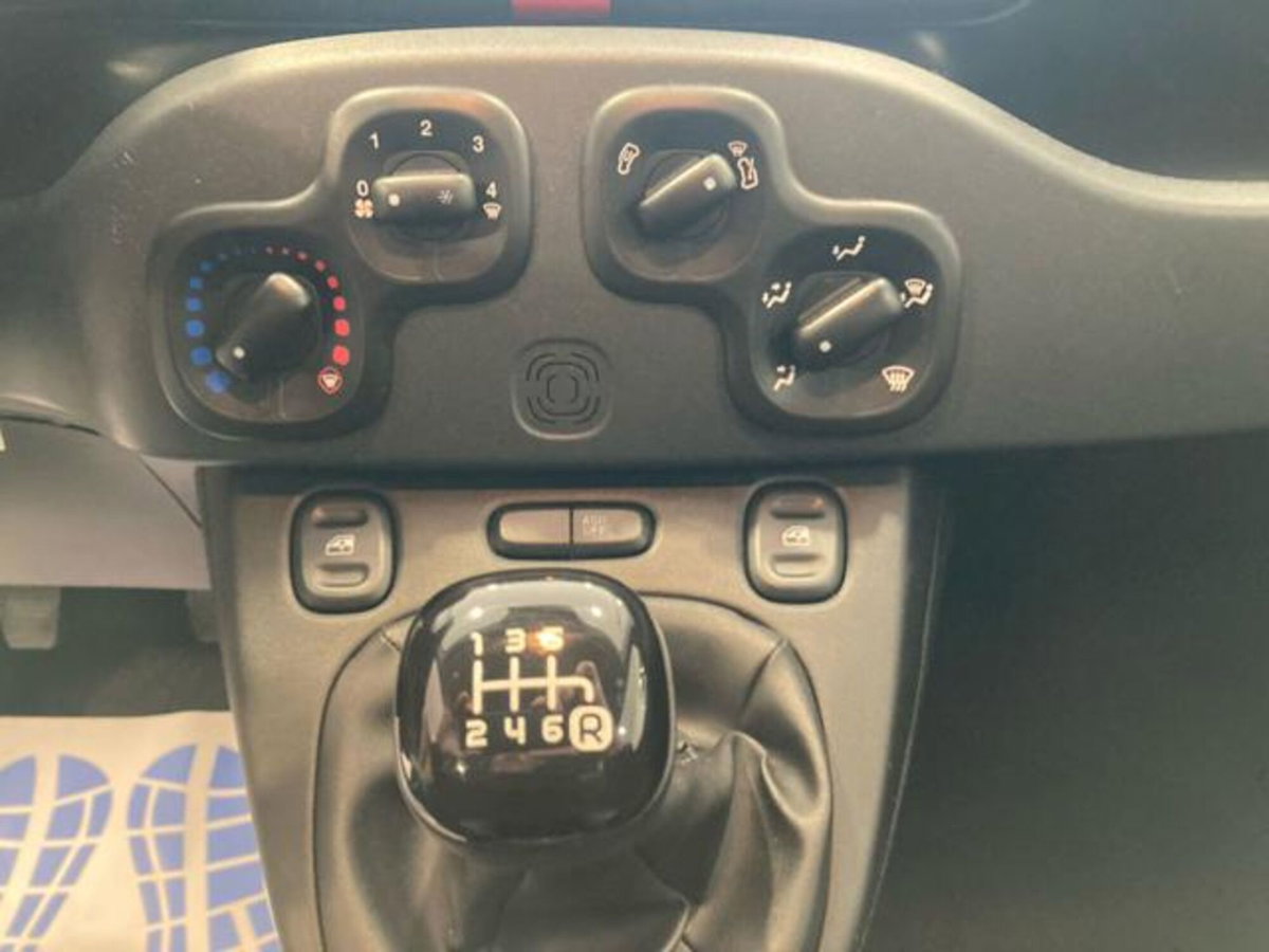 Fiat Panda 1.0 firefly hybrid s&s 70cv 5p.ti (10)