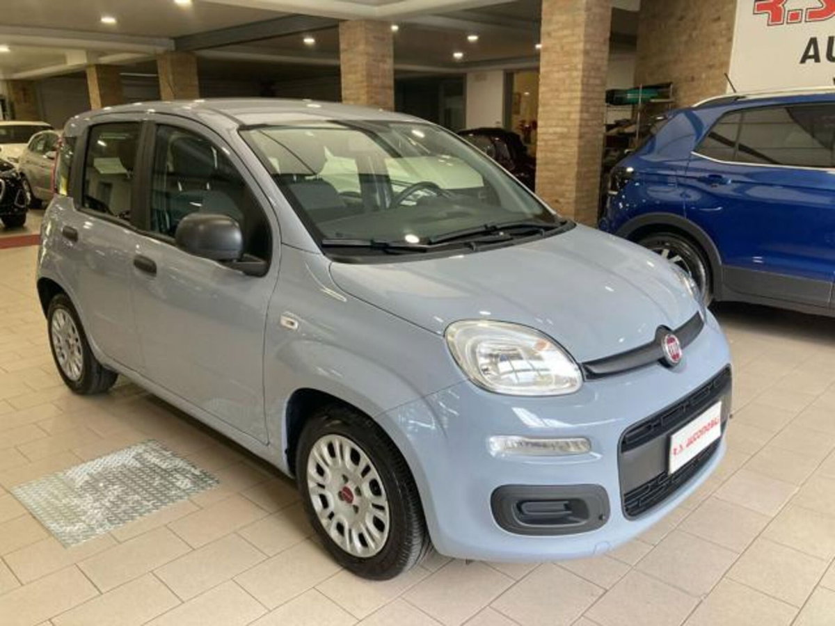 Fiat Panda 1.0 firefly hybrid s&s 70cv 5p.ti (2)