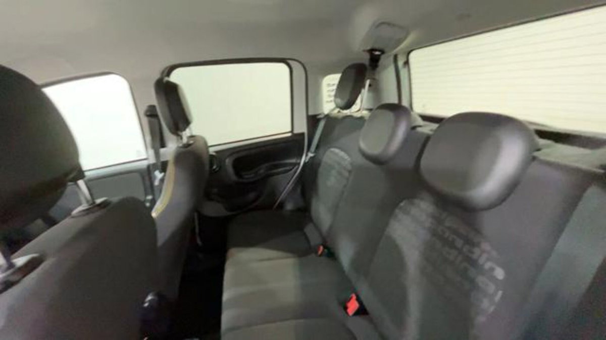 Fiat Pandina 1.0 firefly hybrid s&s 70cv (7)