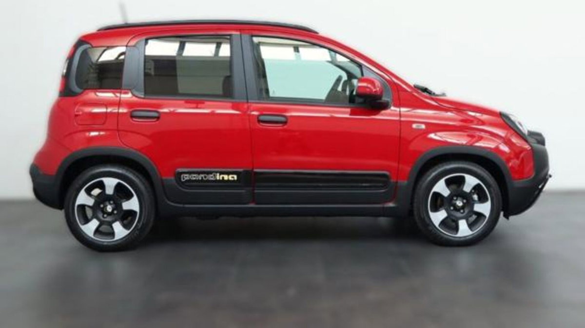 Fiat Pandina 1.0 firefly hybrid s&s 70cv (2)